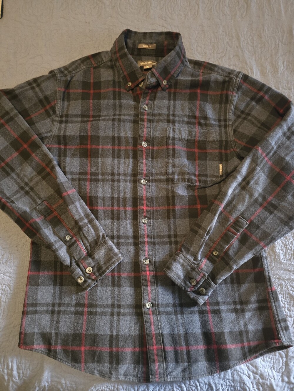 Eddie Bauer Plaid Flannel Long Sleeve Men's Shirt Classic Fit
